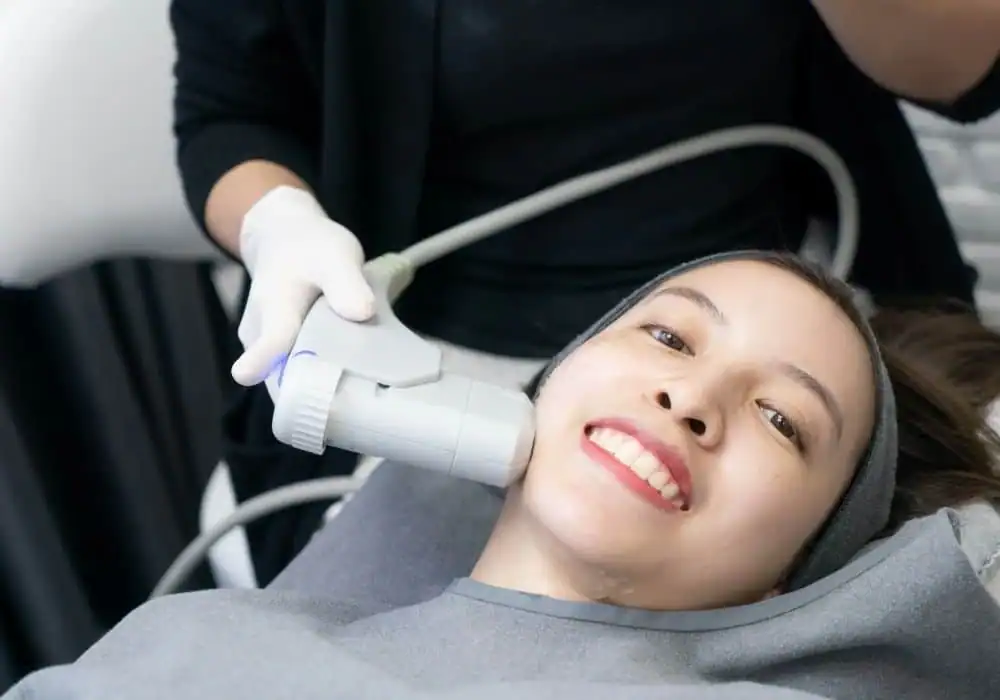 HIFU treatment Harlow in progress